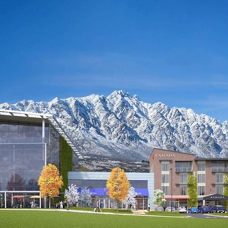 Ramada Suites By Wyndham Queenstown Remarkables Park Eksteriør billede